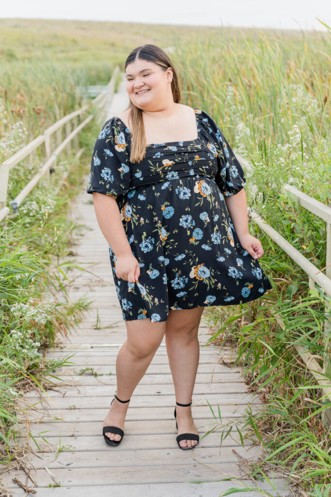 Jessica Senior Session located at Prairie Wetlands in Fergus Falls Minnesota 