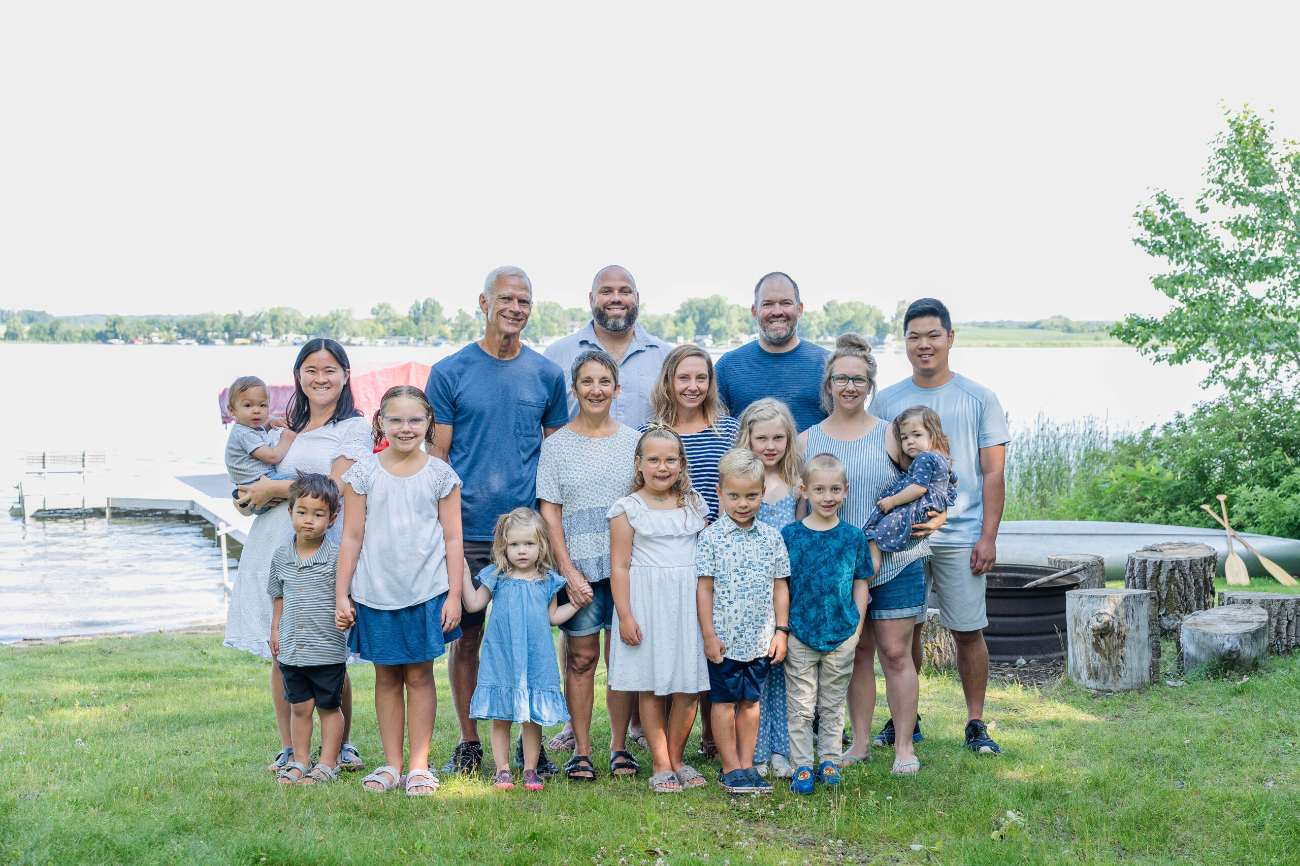 Big group of family gathered together for an extended family session